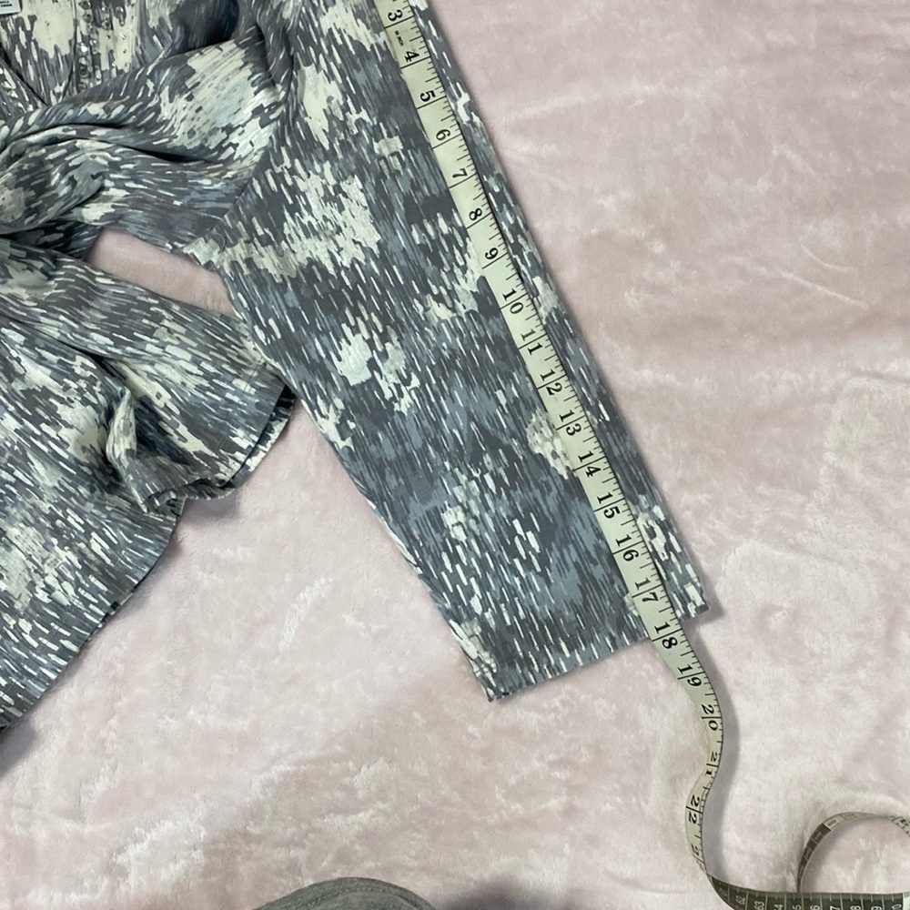 Ruby Rd Gray and White Patterned Blouse - Picture 6 of 9